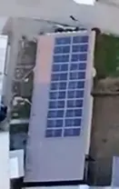 อาคารห้องน้ำหลังคาติดแผงโซลาร์ข้างโซนไก่